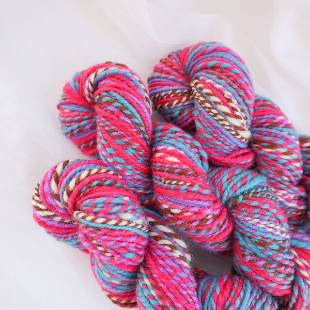 50g/合太｜レトロゲーム｜手紡ぎの毛糸