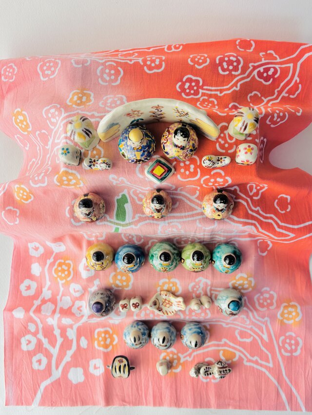 本焼陶器 豆雛15人飾りセット | iichi 日々の暮らしを心地よくする