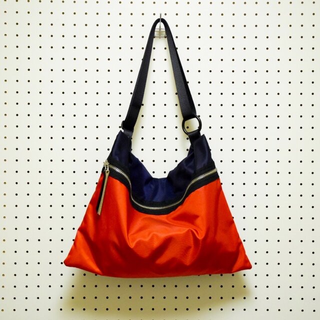 ナイロン2wayショルダーバッグ 「 Helmet S」(Tricolore)の画像1枚目