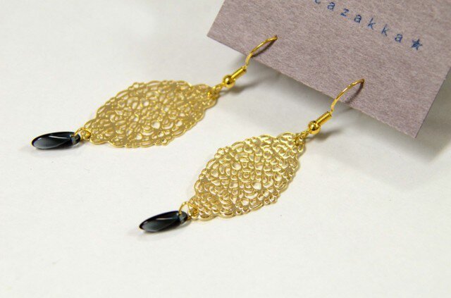 【sale】大人のレースピアスの画像1枚目