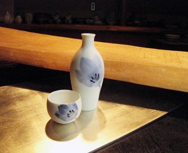 可憐なチューリップ 盃の画像1枚目