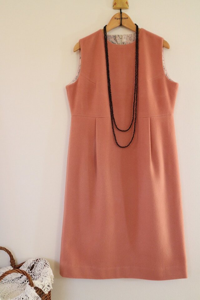 ★ 上質ウール 100% ノースリーブワンーピス★一枚限定