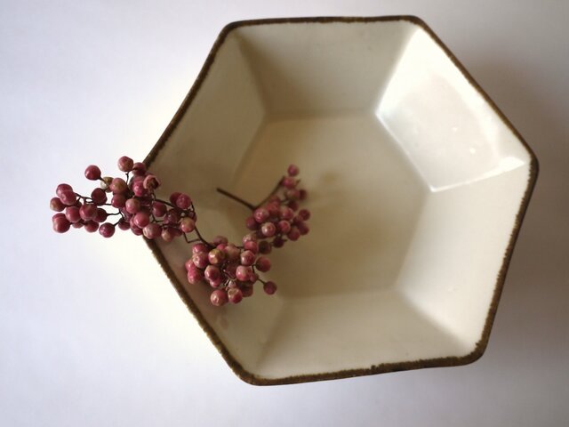 六角鉢(White)の画像1枚目