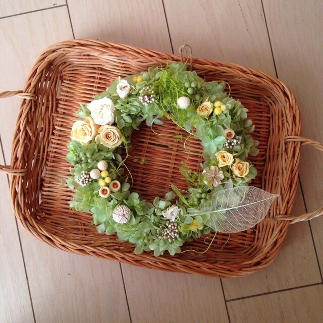 【sold】lemon color garden wreathの画像1枚目