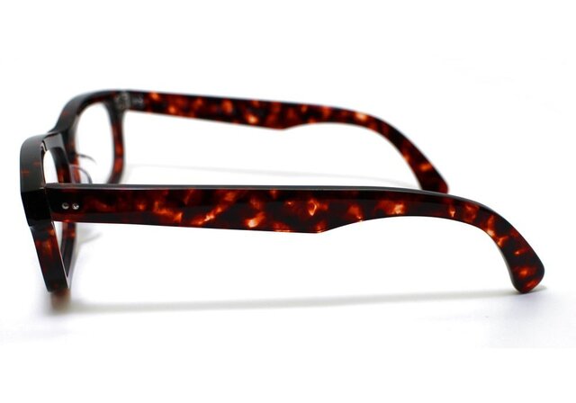 【極美品】WISELYメガネ 体の大きい人向け）琥珀のような柄のセルロイドメガネ050-AA