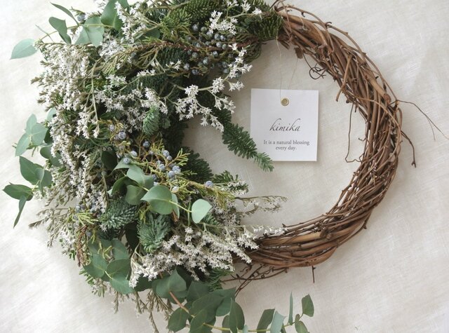 デュモサとジュニパーベリーのwreathの画像1枚目