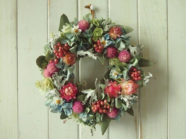 【sold】ブルー紫陽花とピンク小花のリースの画像1枚目