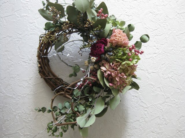 happy new year-wreath(芍薬)の画像1枚目