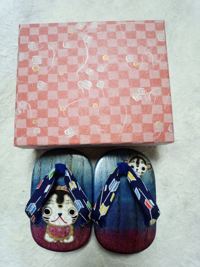 Ayu様専用♡お守り下駄狛猿の画像1枚目
