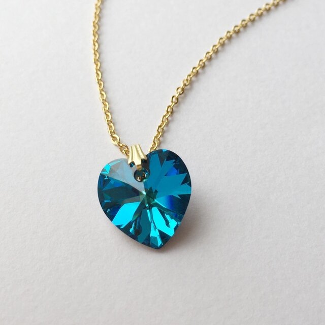 blue heart necklaceの画像1枚目