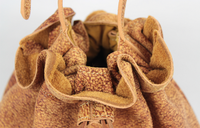 本革 かわいい巾着ショルダーバッグ ♪ブラウン♪ | iichi 日々の