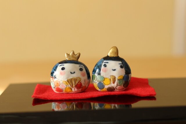 陶のおひな様。の画像1枚目