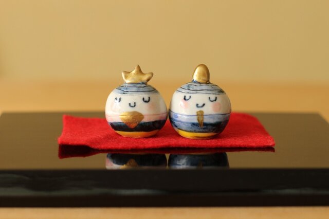 陶のおひな様。の画像1枚目