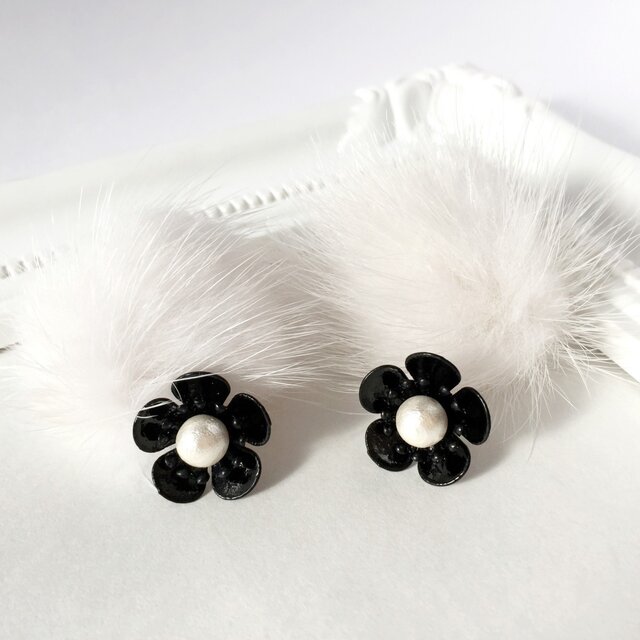 flower & minkfur pierce ≪black≫の画像1枚目