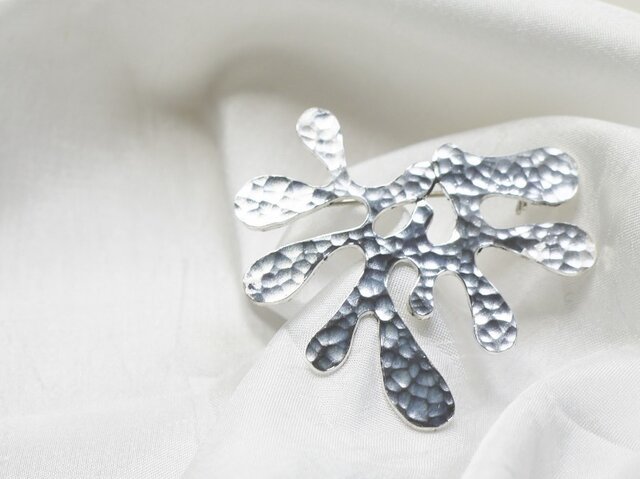 シアワセノハネ BROOCHの画像1枚目