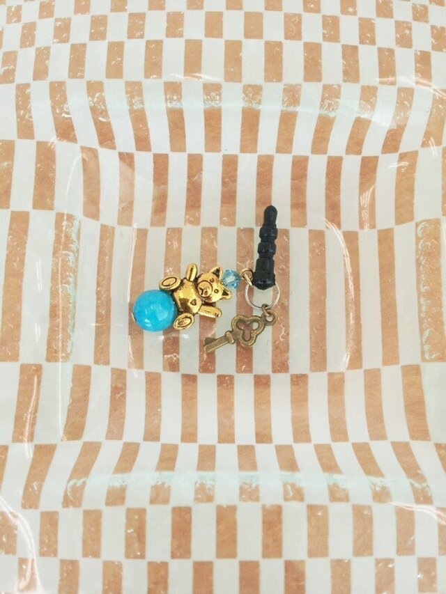 テディベアのイヤホンジャックの画像1枚目