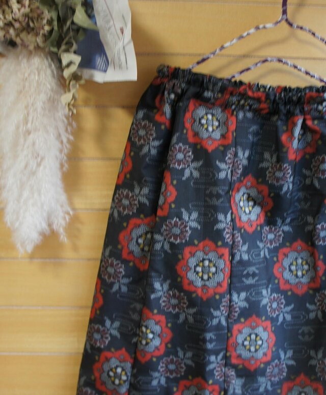 大島紬　赤丸紋　お出かけスカート