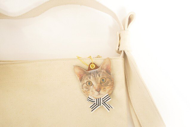 Take me to put in a bag . Uchi of child bespoke back Charmの画像1枚目