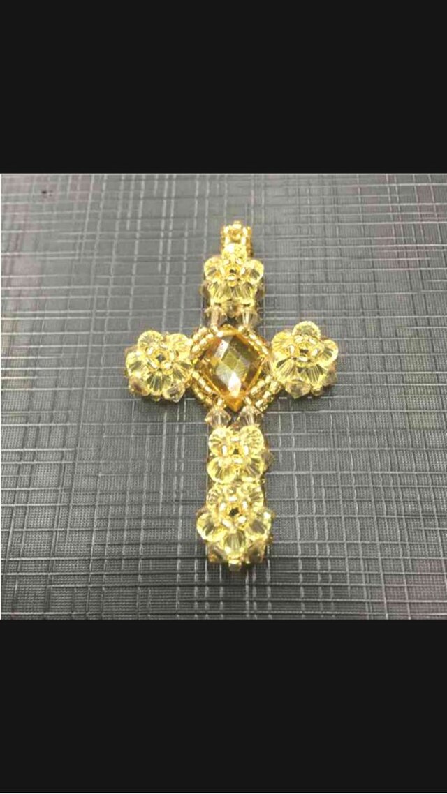 ハンドメイド スワロフスキー クロスTOP イエローの画像1枚目