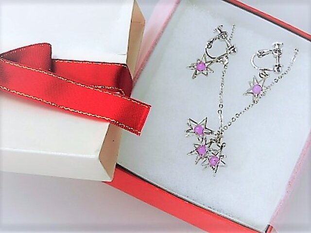 新品★【プレゼントセット】イヤリング&ネックレスセット・パープルスター♪★の画像1枚目