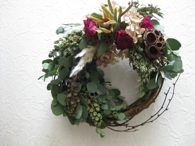 芍薬とユーカリのwreathの画像1枚目