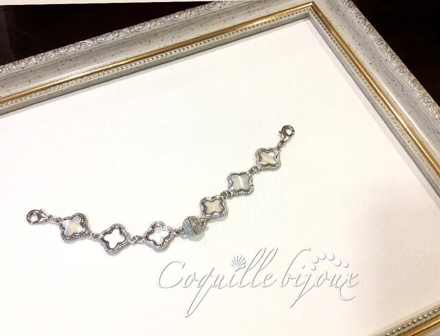 Bijoux haorihimo nacre fleurの画像1枚目