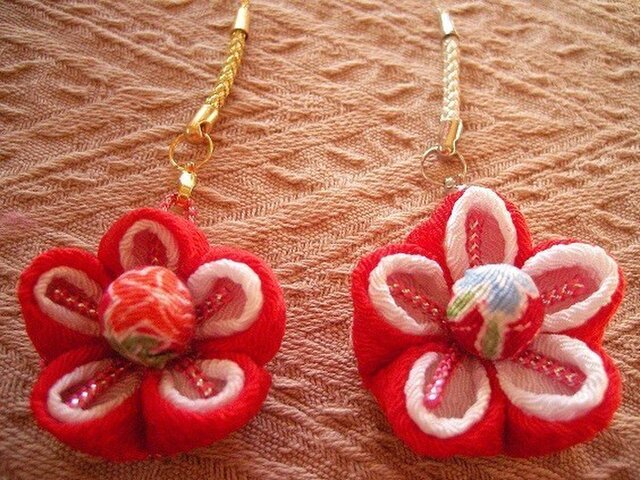 【再販】梅の花のチャーム(B)の画像1枚目