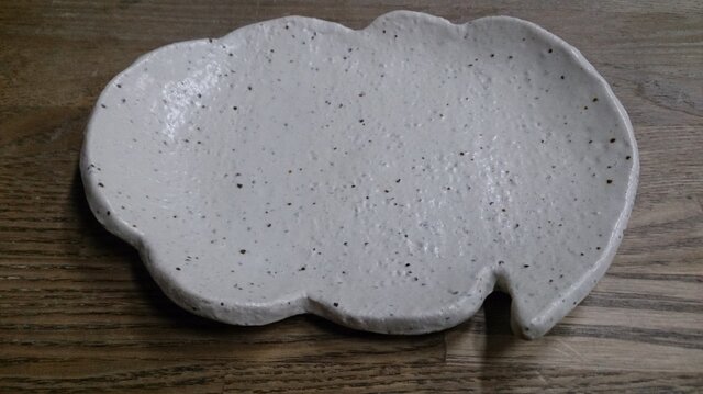 雲のお皿の画像1枚目