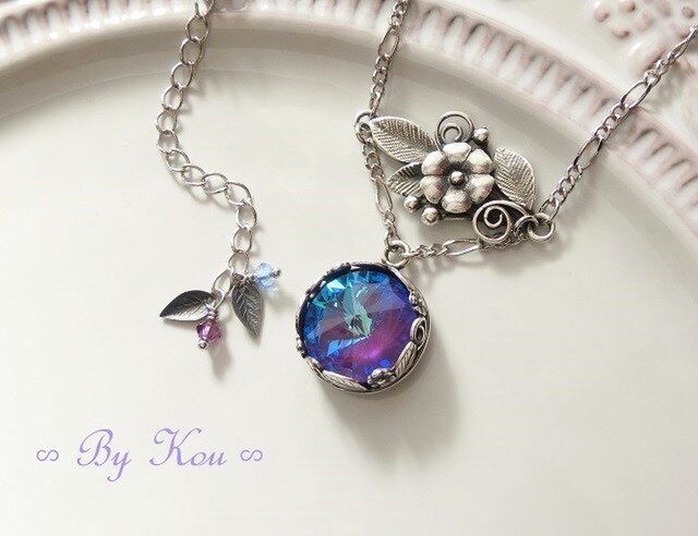 ・・~秘密の泉~・・*Rivoli*スワロネックレス。の画像1枚目