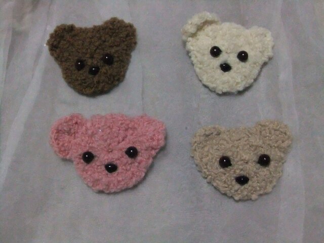 クマブローチの画像1枚目