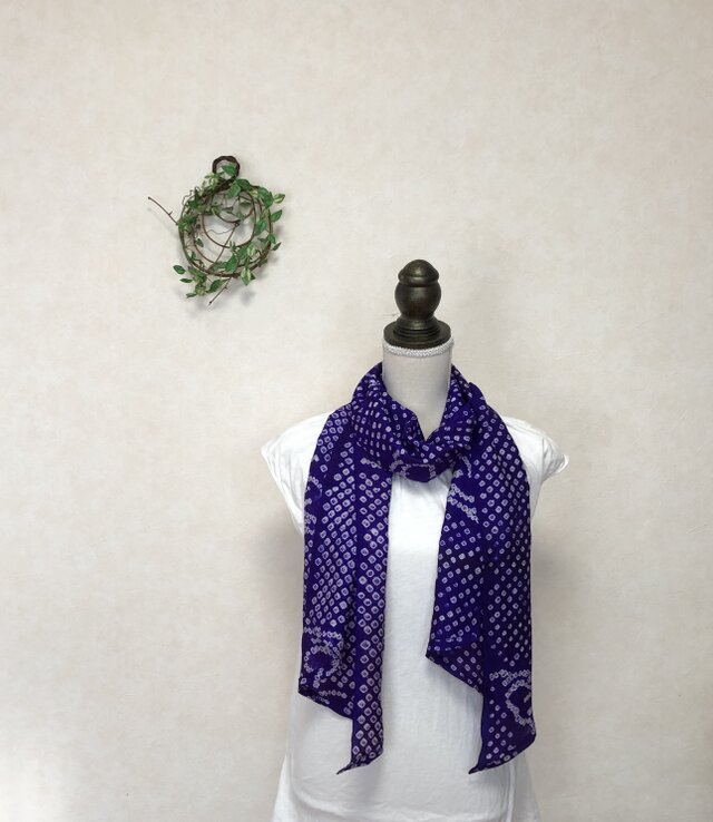 青紫の絞りの羽織から ストール 着物リメイク iichi 日々の暮らしを心地よくするハンドメイドやアンティークのマーケットプレイス