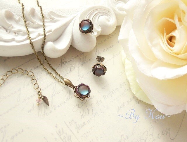 アンティークサフィレット　K10ピアス ∽＊Tu・Bo・Mi＊∽Antiqueサフィレット・ピアス* | iichi 日々の