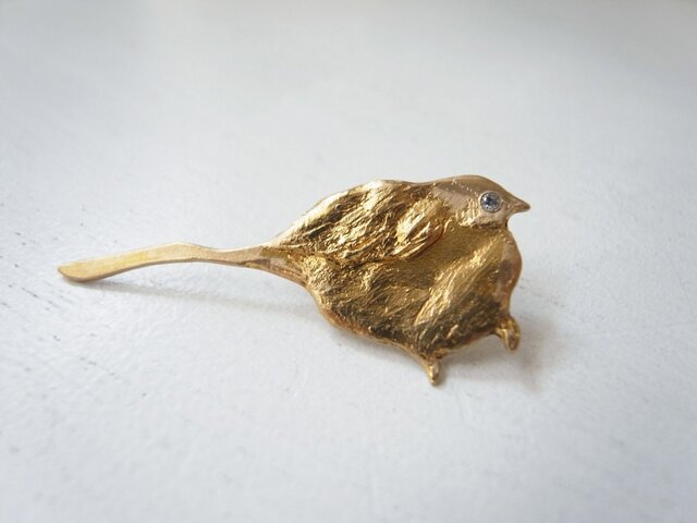尾なが鳥のブローチの画像1枚目