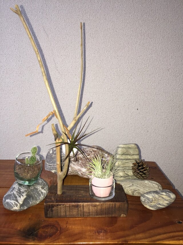流木を使った小物置きグラスセット (ショップの商品1万円以上お買い上げで折り鶴サービス中)の画像1枚目