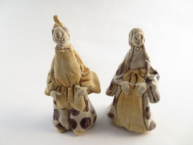 ちび立ち雛人形 -黄×茶-の画像1枚目