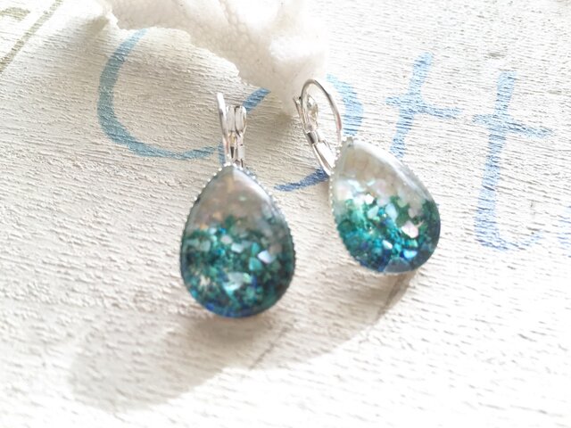 White Sand Beach earringsの画像1枚目