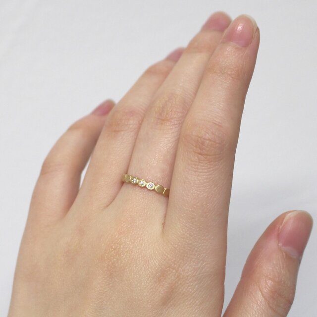 K18とダイヤのドットリングA | iichi 日々の暮らしを心地よくする