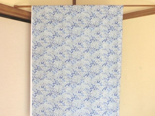 暖簾 のれん 受注製作 間仕切り タペストリー 水色花模様 Iichi ハンドメイド クラフト作品 手仕事品の通販