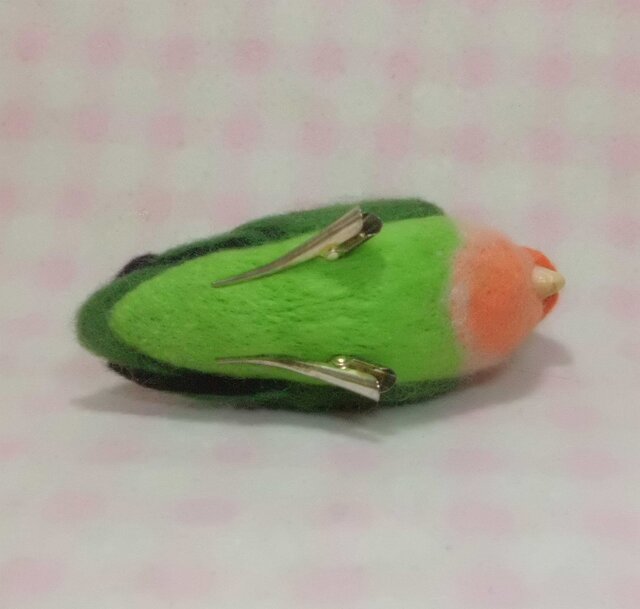 専用ページ　羊毛フェルト　傘でお出かけボタンインコ　鳥 専用ページ 羊毛フェルト 傘でお出かけボタンインコ 鳥