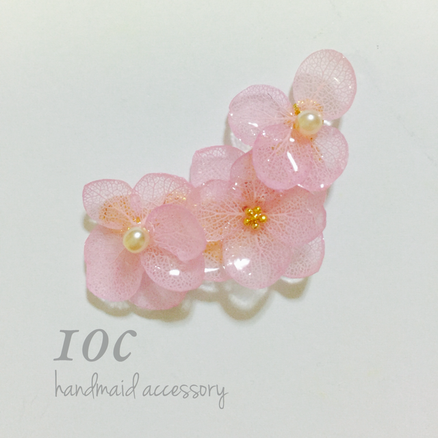 紫陽花イヤーカフ♡Pinkの画像1枚目