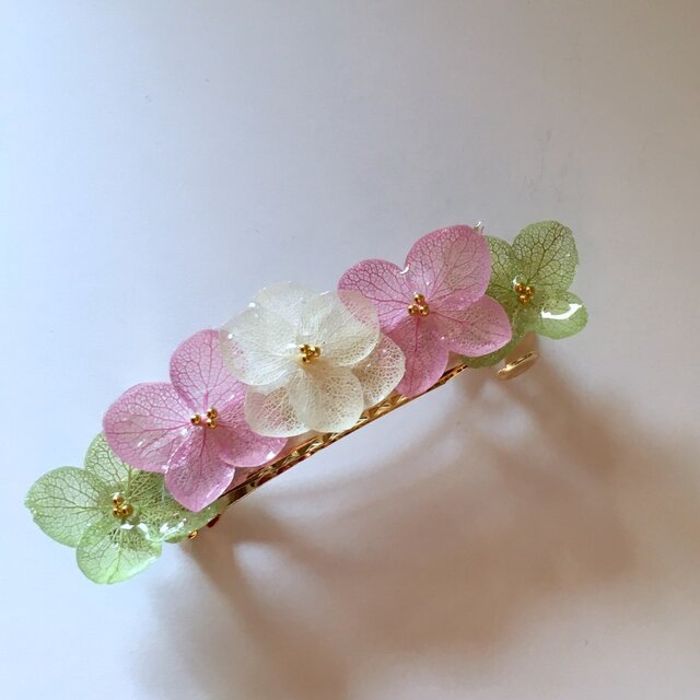 あじさいのシンプルバレッタ*ピンクグリーン*の画像1枚目