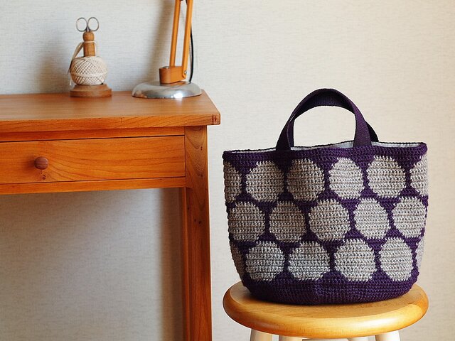 WOOL!ドットのオーバルトート*プラムの画像1枚目