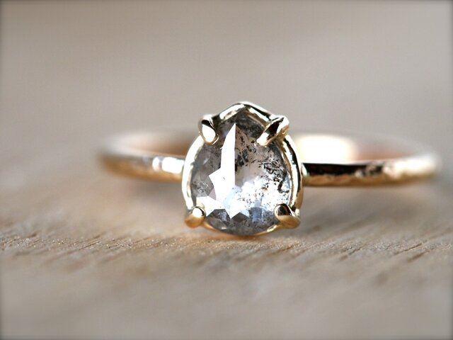 Window To Your Soul Diamond Ringの画像1枚目