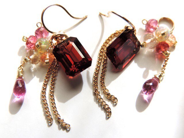 『 Mellow red ( one ) 』Pierce & & charm by K18の画像1枚目