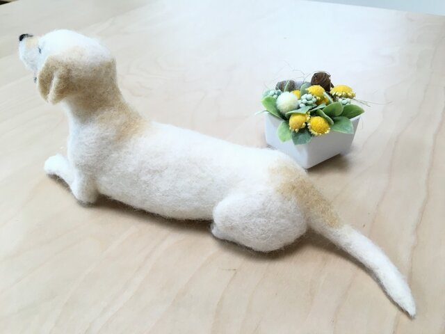 羊毛フェルト　ラブラドールレトリーバー 羊毛フェルトのラブラドールレトリバー。先生の作品を模倣しま