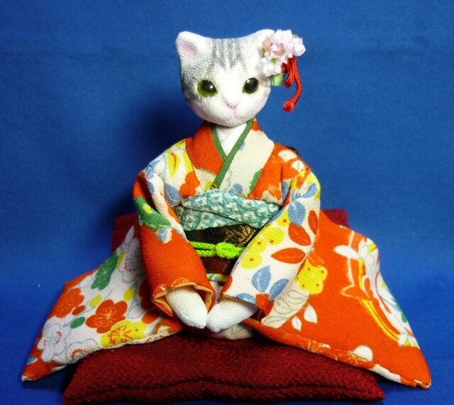 k様オーダー品 振袖猫さん姉妹 妹猫さんの画像1枚目