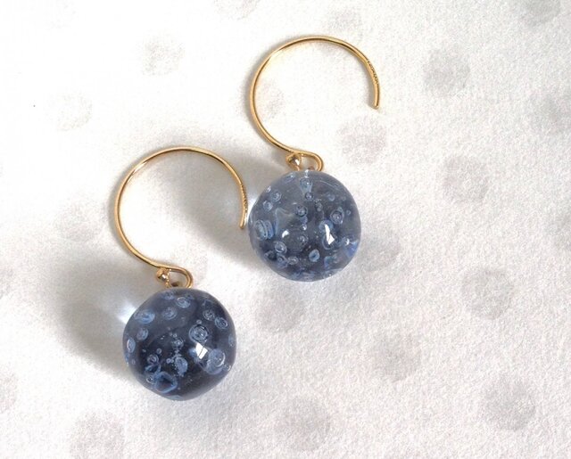 GLASS * awa 泡 ピアス(dark blue) 【14KGF】size-M【受注制作】の画像1枚目