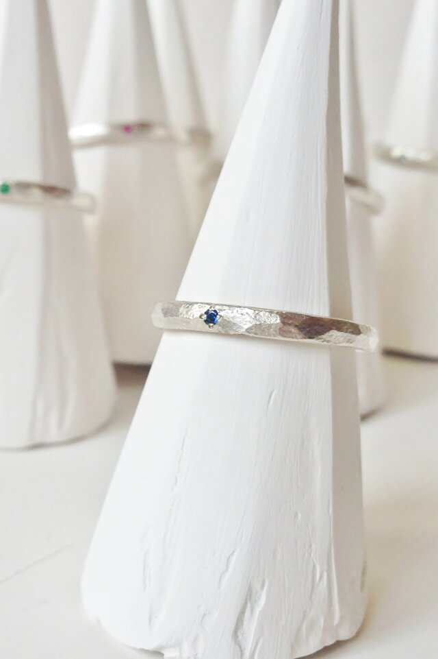 9月誕生石 K18WG Stone texture ringの画像1枚目