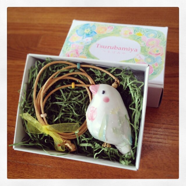 【A様ご予約済み作品】ことりネックレス tulipちゃんの画像1枚目