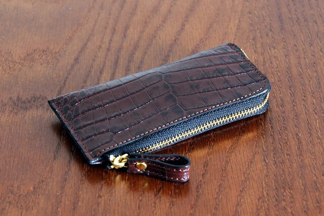 クロコ型押し L字マルチケース ブラウン | iichi 日々の暮らしを